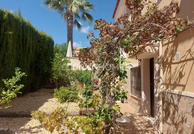 Вилла Под Ключ с Парковкой и Частным Бассейном в Сьюдад Кесада 15