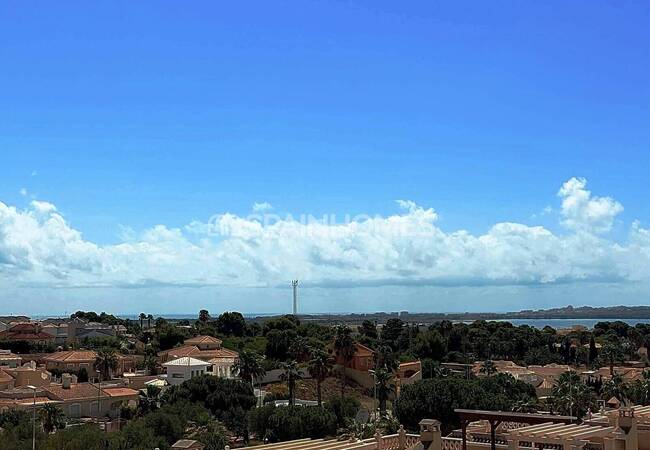 Вилла Под Ключ с Парковкой и Частным Бассейном в Сьюдад Кесада 24