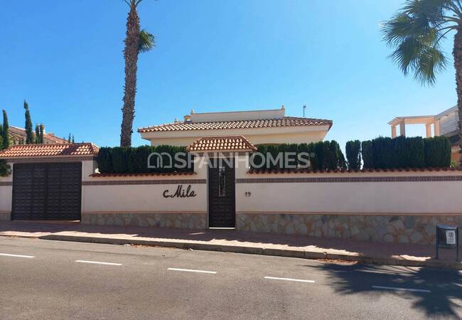 Вилла Под Ключ с Парковкой и Частным Бассейном в Сьюдад Кесада 21