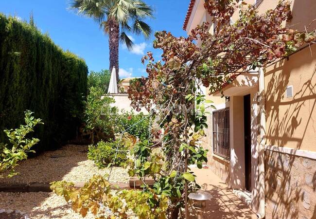 Вилла Под Ключ с Парковкой и Частным Бассейном в Сьюдад Кесада 14