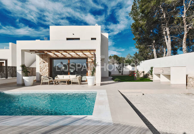 Дома с 3 спальнями и частным бассейном в Монте Зения Ориуэла 2