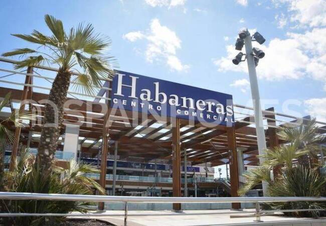 Torrevieja'da Çatı Havuzlu Sitede Satılık Daireler 18