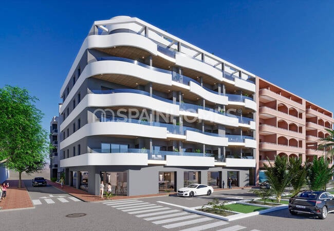 Appartements En Complexe Avec Piscine Sur Le Toit À Torrevieja