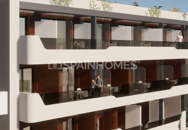 Real Estate 300 Meters From the Beach in Torrevieja 4