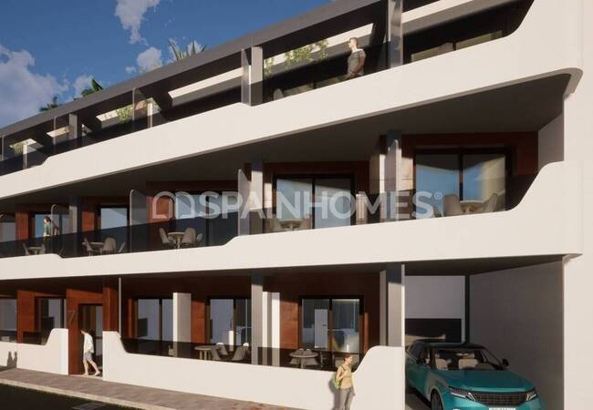 Real Estate 300 Meters From the Beach in Torrevieja 1