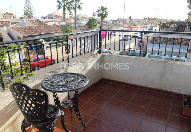 Ready-to-move Mediterranean House in La Zenia Alicante 5