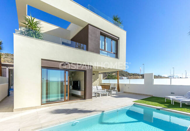 Detached Properties with 3 Bedrooms in Ciudad Quesada 1