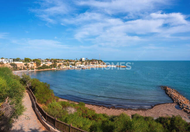 Роскошные виллы с общим бассейном в Ориуэле, Аликанте 21