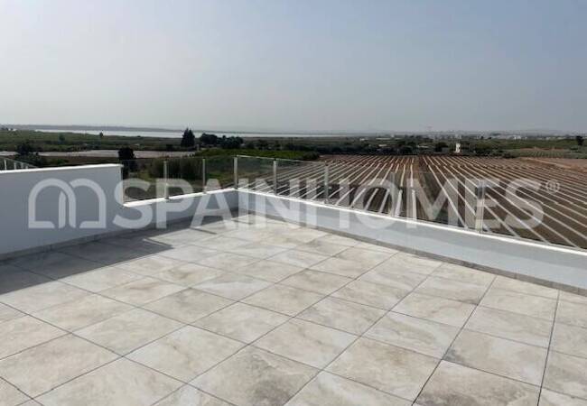 Шикарные Дома с Частными Бассейнами в Вилламартине в Аликанте 9