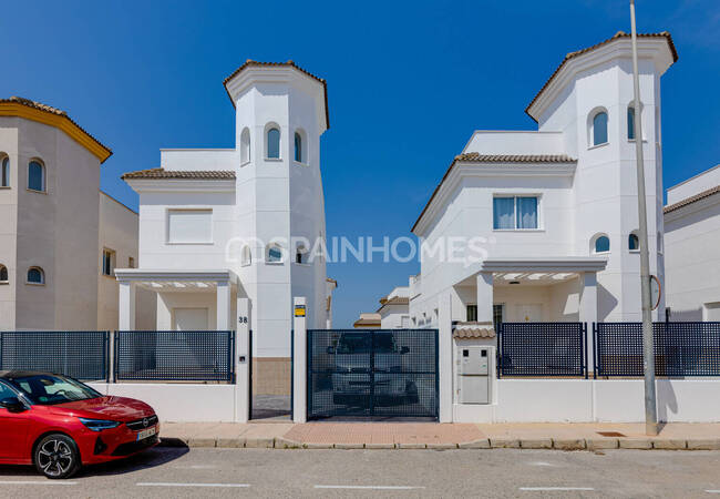 Villas Independientes De 3 Dormitorios En San Fulgencio Alicante