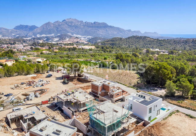 Vrijstaande Ruime Huizen In Polop Centro Alicante 11