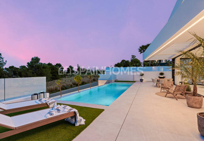 Vrijstaande Ruime Huizen In Polop Centro Alicante 23