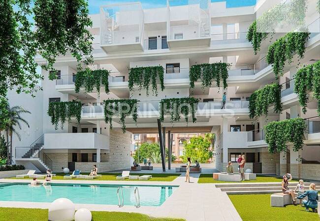2 and 3-bedroom Apartments Near the Sea in Torrevieja 2