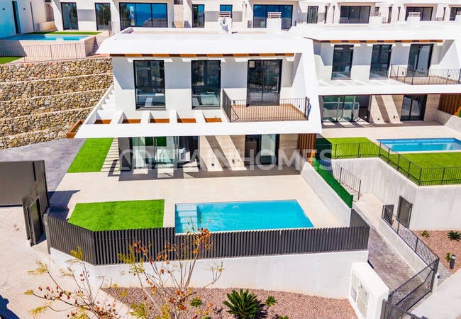 Polop Alicante'de Sakin Bir Konumda 3 Odalı Villalar 3
