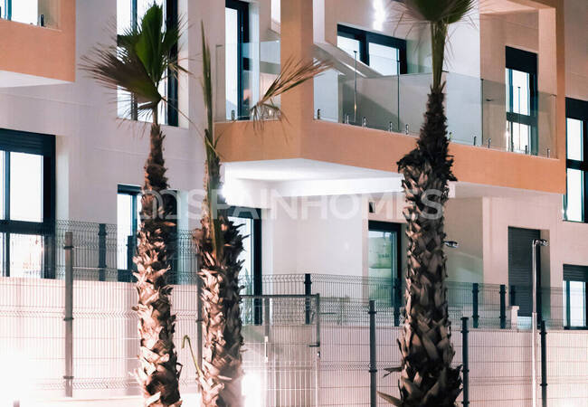 Villamartin'de Havuzlu Sitede Şık Tasarımlı Daireler 11