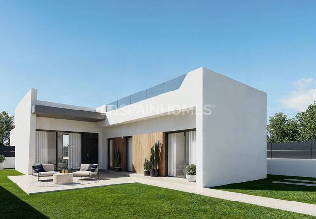Conveniently Located Detached Villas in San Miguel De Salinas 1