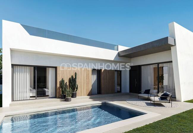 Conveniently Located Detached Villas in San Miguel De Salinas