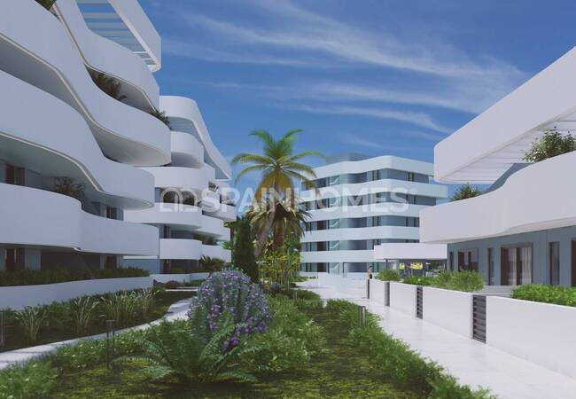 Guardamar Del Segura'da Olanaklara Yakın Site İçinde Şık Daireler 3