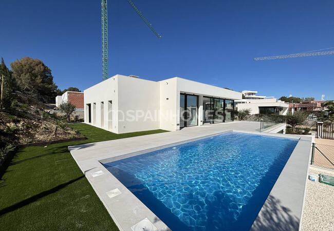 San Miguel De Salinas'ta Golf Sahasına Yakın Havuzlu Villalar 1