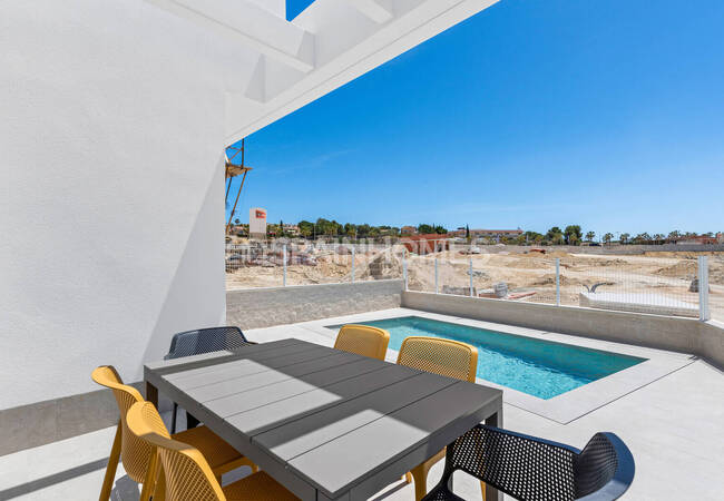 Villa's Dichtbij De Voorzieningen In Algorfa Alicante 5
