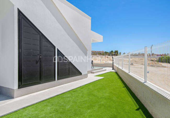 Villa's Dichtbij De Voorzieningen In Algorfa Alicante 11
