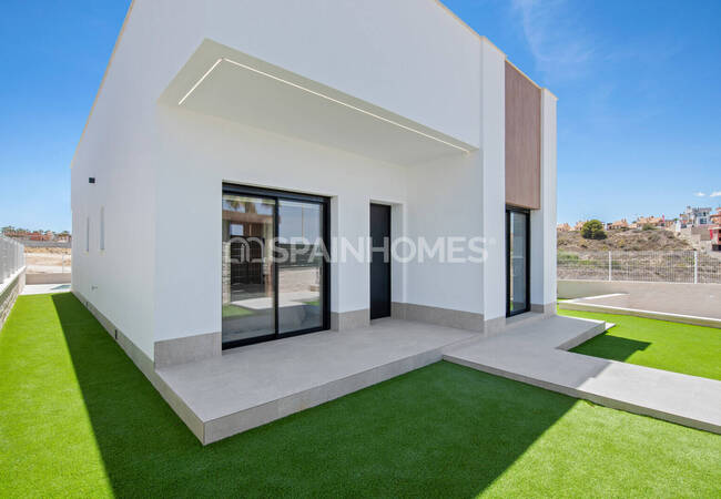 Villa's Dichtbij De Voorzieningen In Algorfa Alicante 9