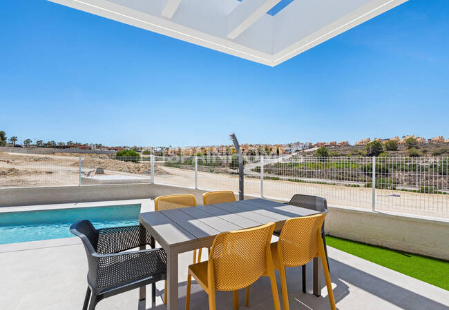 فلل منفصلة بالقرب من وسائل الراحة في ألجورفا أليكانتي 6