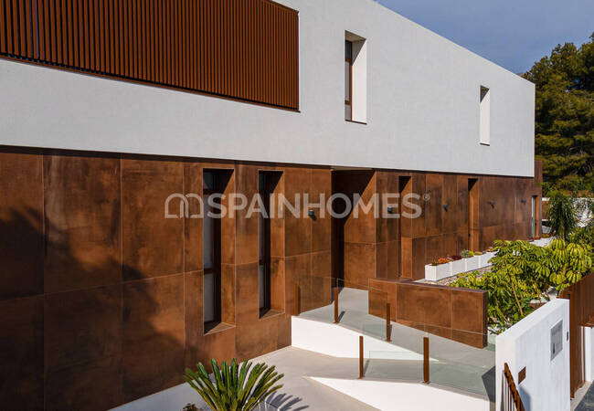 Benidorm Alicante'de Panoramik Manzaralı Lüks Villa 19