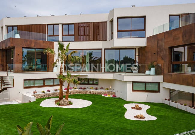 Lyxigt Hus Med Panoramautsikt I Benidorm Alicante