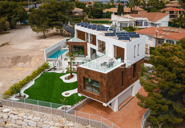 Benidorm Alicante'de Panoramik Manzaralı Lüks Villa 61