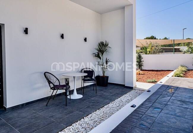 Altea Santa Clara'da Müstakil Şık Tasarımlı Villa 18