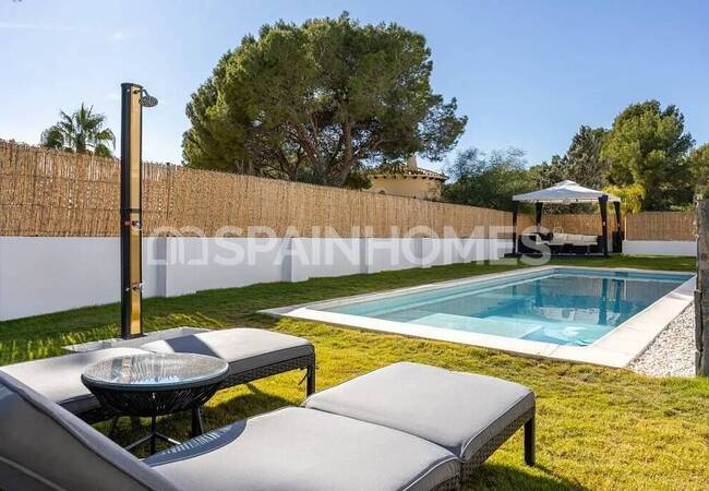 Altea Santa Clara'da Müstakil Şık Tasarımlı Villa 5