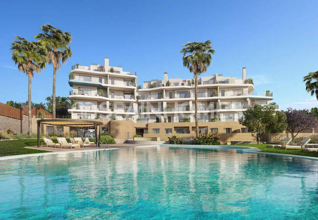 Stylish Beachfront Flats with Communal Pool in Alicante Vilajoyosa 1