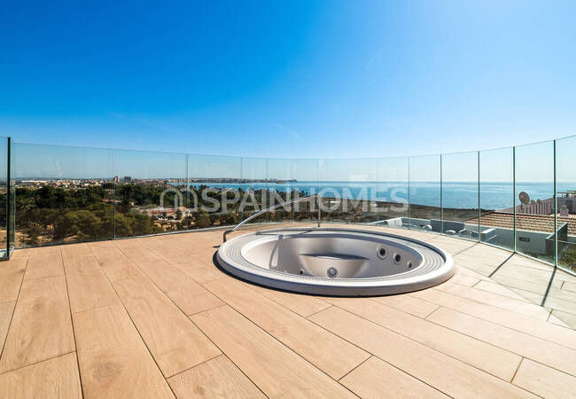 Ready to Move Apartments 300 M From the Sea in Orihuela 6