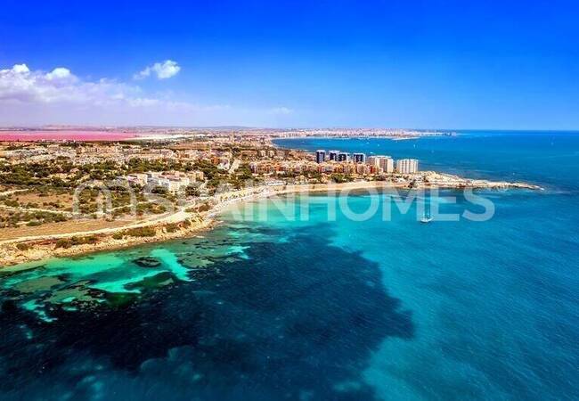 Ready to Move Apartments 300 M From the Sea in Orihuela 12