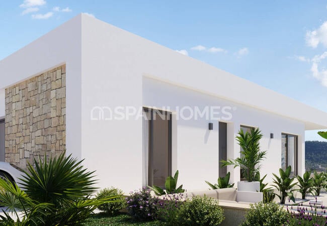 Detached Villas Near the Beaches and Golf Courses in Finestrat 2