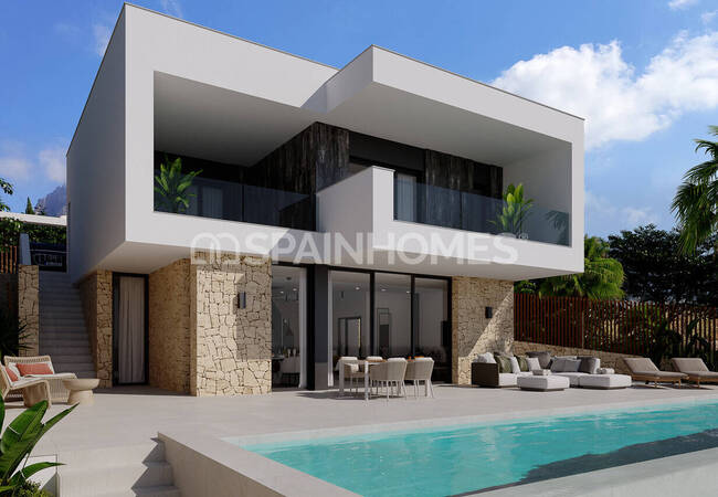 Detached Villas Near the Golf Courses and Beach in Finestrat