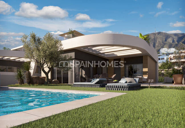 Detached Villas with Pool and Parking in Finestrat