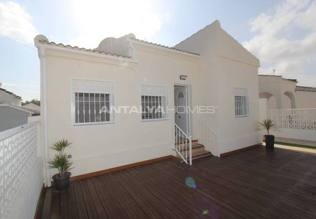 Renovated Villa Near Torrevieja’s Pink Salt Lake 5