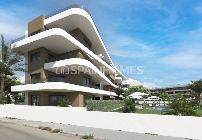 Flats Near the Beach and Golf Course in Punta Prima Alicante 3