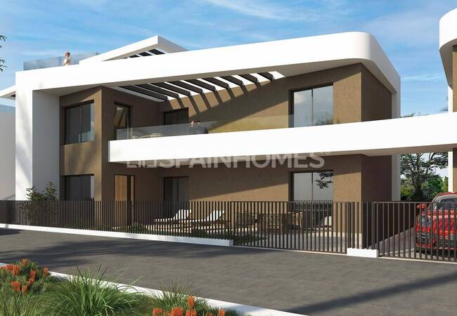 Flats Near the Beach and Golf Course in Punta Prima Alicante 5