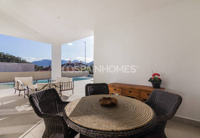 3-bedroom Bungalow-style Homes with Pools in Aspe Alicante 7