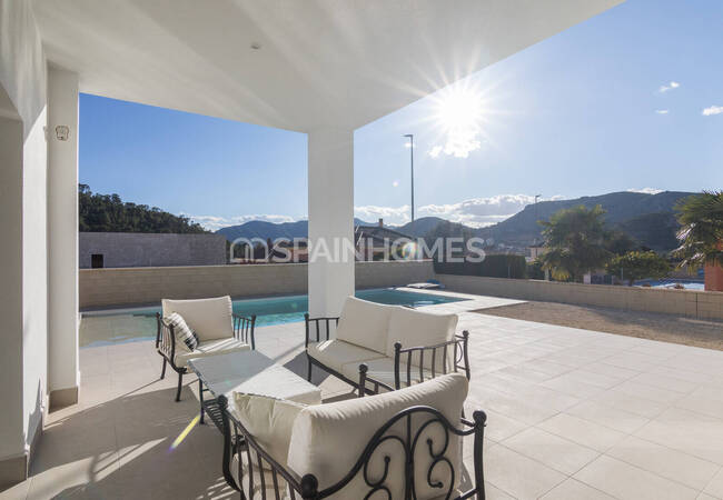 3-bedroom Bungalow-style Homes with Pools in Aspe Alicante 6