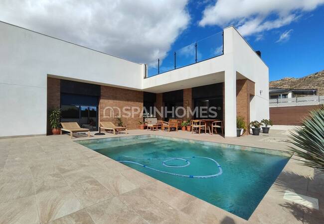 3-bedroom Villas with Private Pools in Alicante Aspe 3