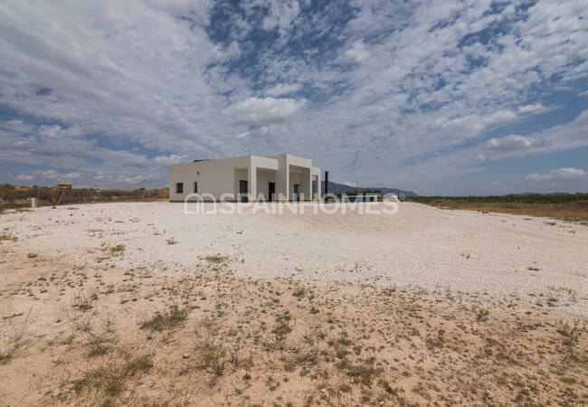 Elegant Villas with Private Pools in Aspe Alicante 11