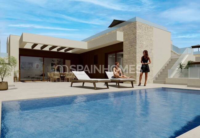 3-bedroom Villas with Pools Near the Golf Course in Rojales