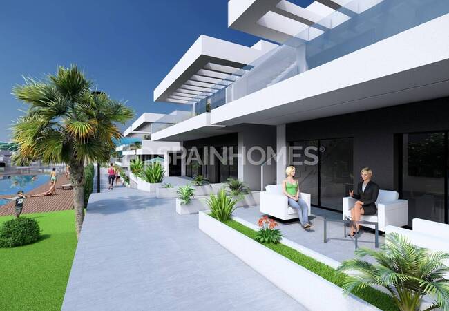 2-bedroom Golf Flats in a Complex with Pool in Algorfa Alicante 9