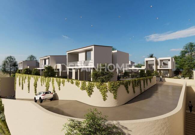 Homes with Pools Near the Beach in La Nucia Alicante 10