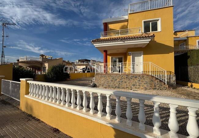 House Close to the Beach in Guardamar Del Segura 2