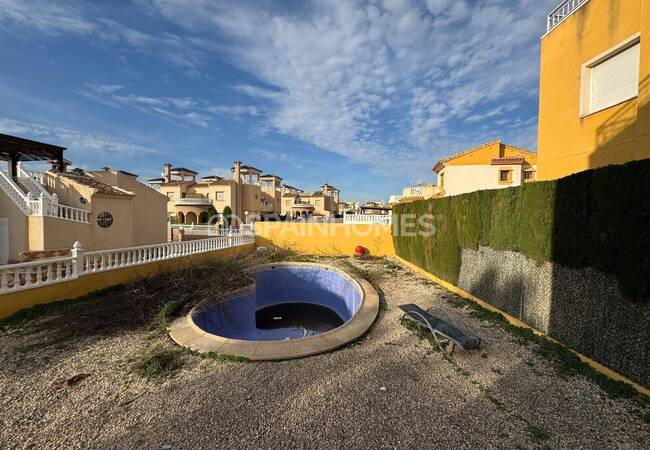 House Close to the Beach in Guardamar Del Segura 8